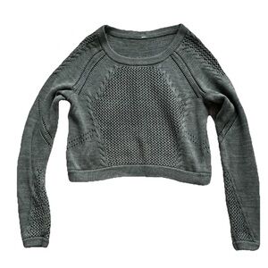 LULULEMON BE PRESENT KNIT CROP PULLOVER SAGE GREEN MODERN CHIC ATHLEISURE TRENDY